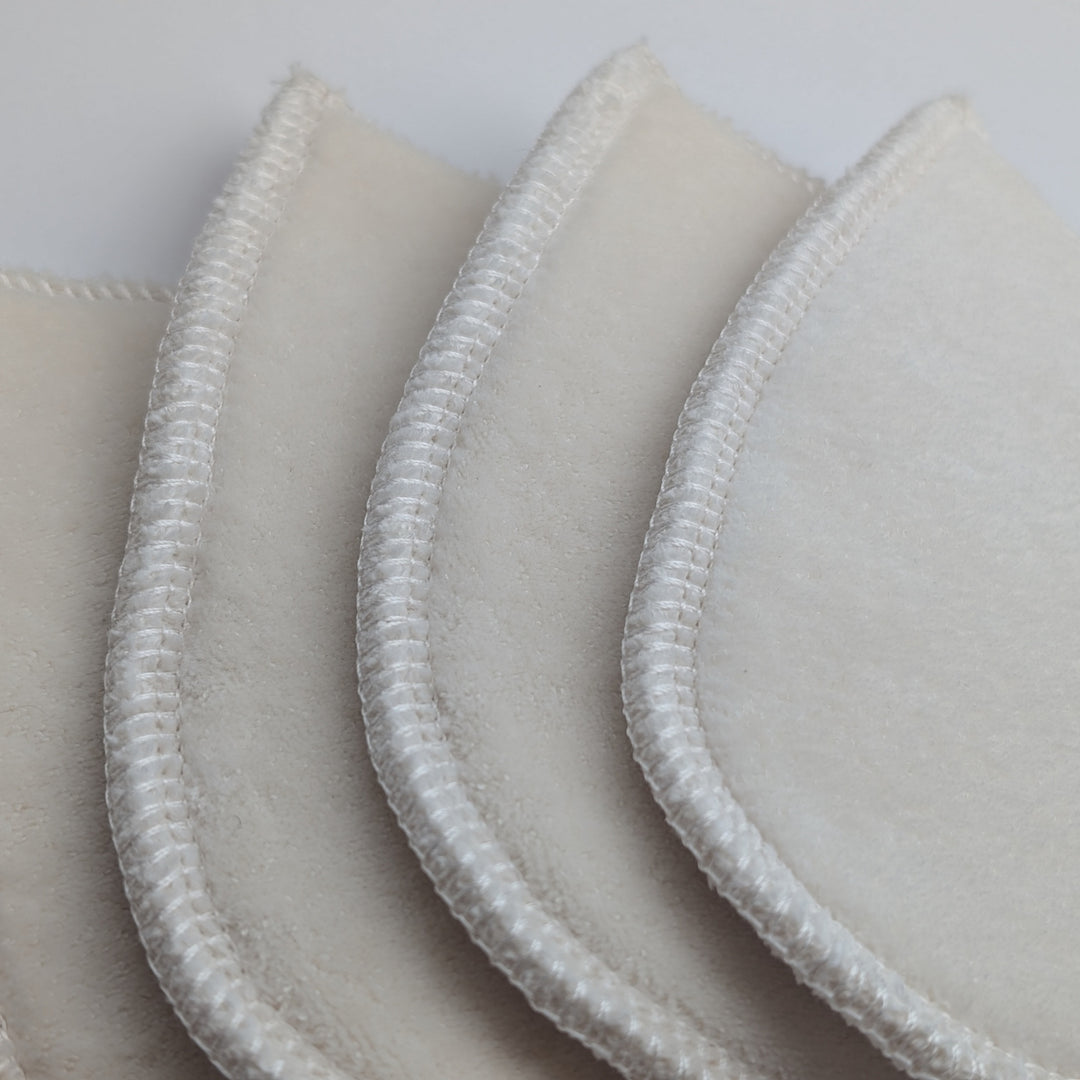 Organic Cotton Teardrop Nursing Pads | Plastic Free | 2 Sets (4 Total Pads)